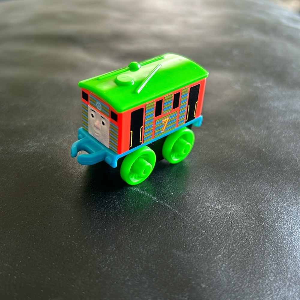 Thomas & Friends mini Neon Toby 2014. EUC. Multiples available.